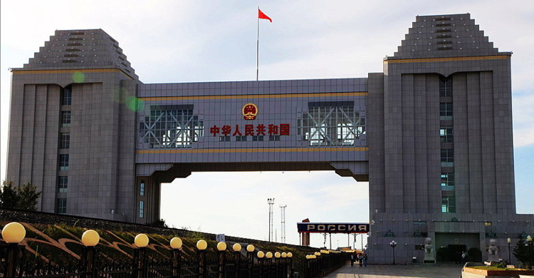 More China-Europe freight trains run through Manzhouli land port-OBOR Invest(2)